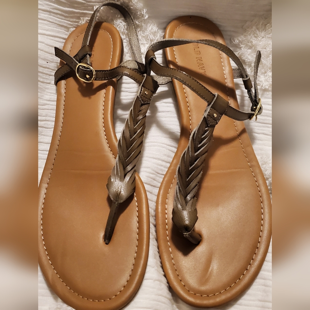 Old Navy Olive Green Faux Leather Braided Sandals